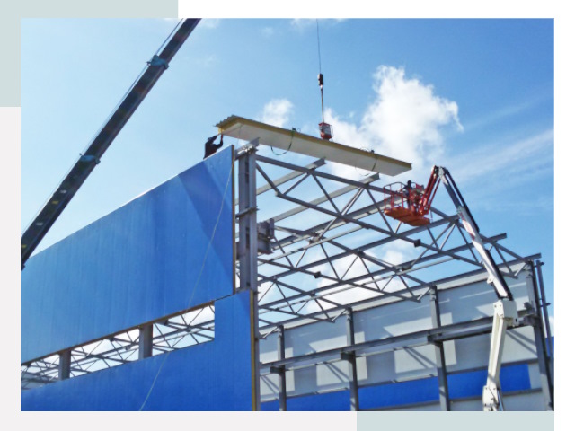 Монтаж сэндвич-панелей в Беслане